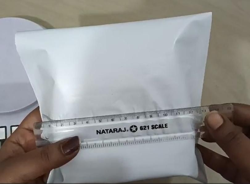 Clavicle Chain Necklace (Gold)